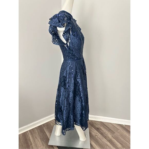 MAC DUGGAL FLUTTER SLEEVE SEQUIN APPLIQUE COCKTAIL DRESS - Picture 7 of 10